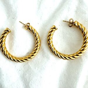 Authentic Great Condition 40 David Yurman Hoop Earrings purchased from DY